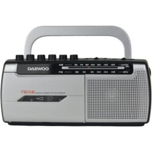 Radio Cassete Daewoo DW1107/ con Cable/ a Pilas/ Negra y Plateada