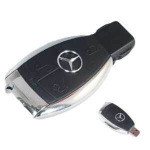 Pendrive 32GB Tech One Tech Llave Mercedes USB 2.0 - Imagen 1